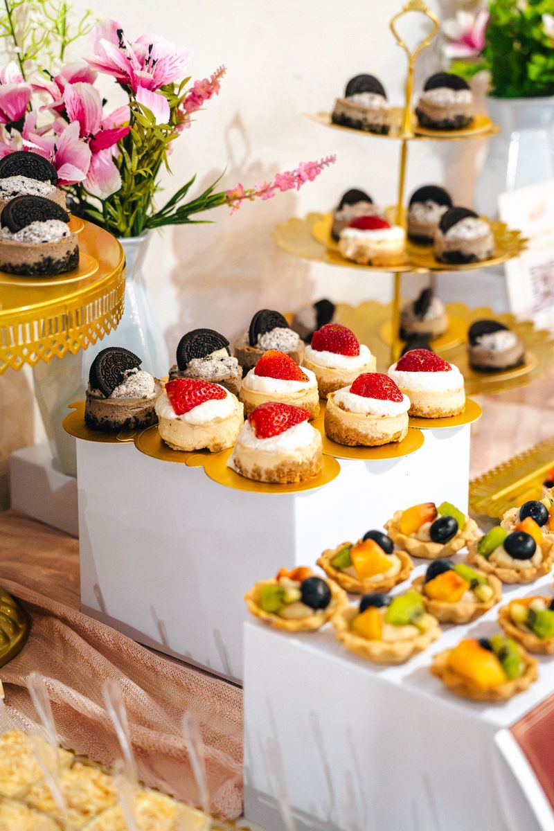 Cheesecakes con fresa y tartaletas